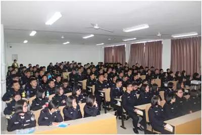 關(guān)注大學(xué)生視力健康，普瑞眼科走進(jìn)河南司法警官職業(yè)學(xué)院