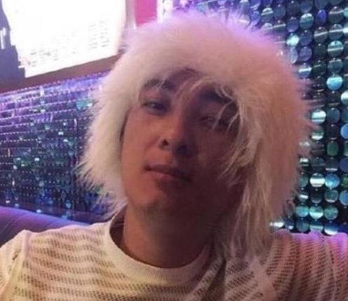 網(wǎng)曝鹿晗韓庚吳亦凡舊照！全能愛(ài)豆誰(shuí)更辣眼？