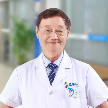 角膜塑形鏡元旦大放“價(jià)”，  控制近視度數(shù)增長就選TA