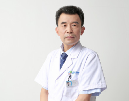 白領(lǐng)一族經(jīng)常面對電腦，可以做近視手術(shù)嗎？